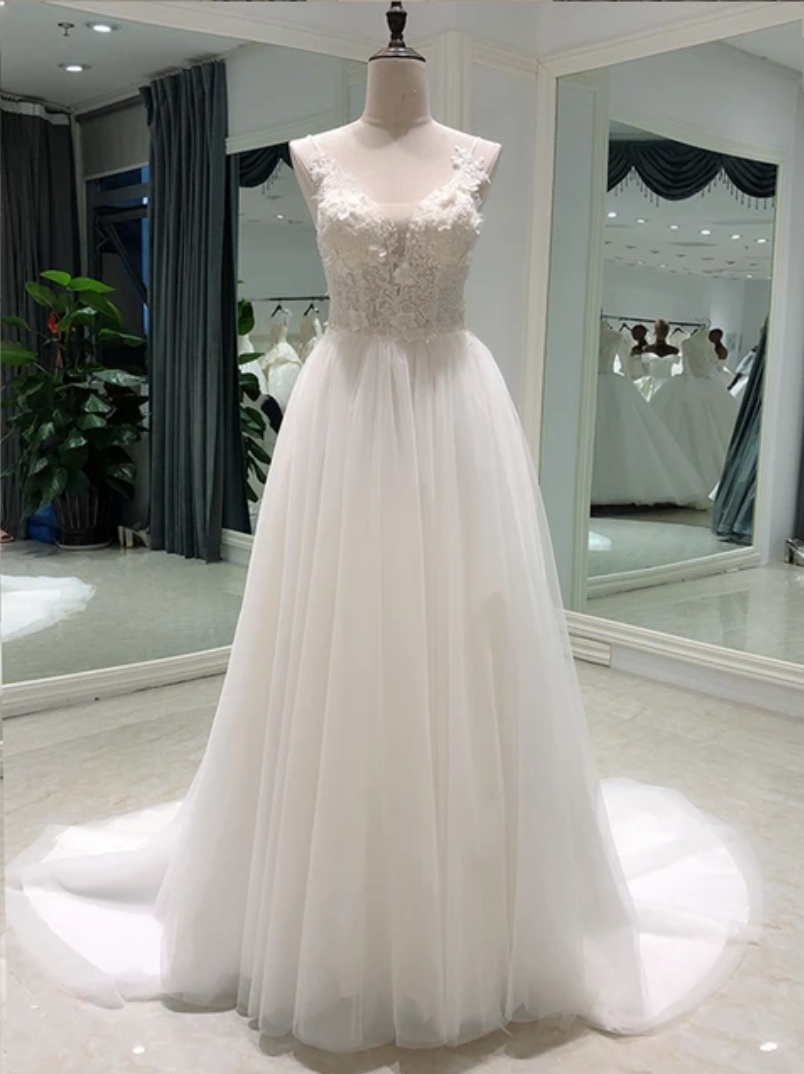 Boho Lace Spaghetti Straps Lace-up Wedding Dress